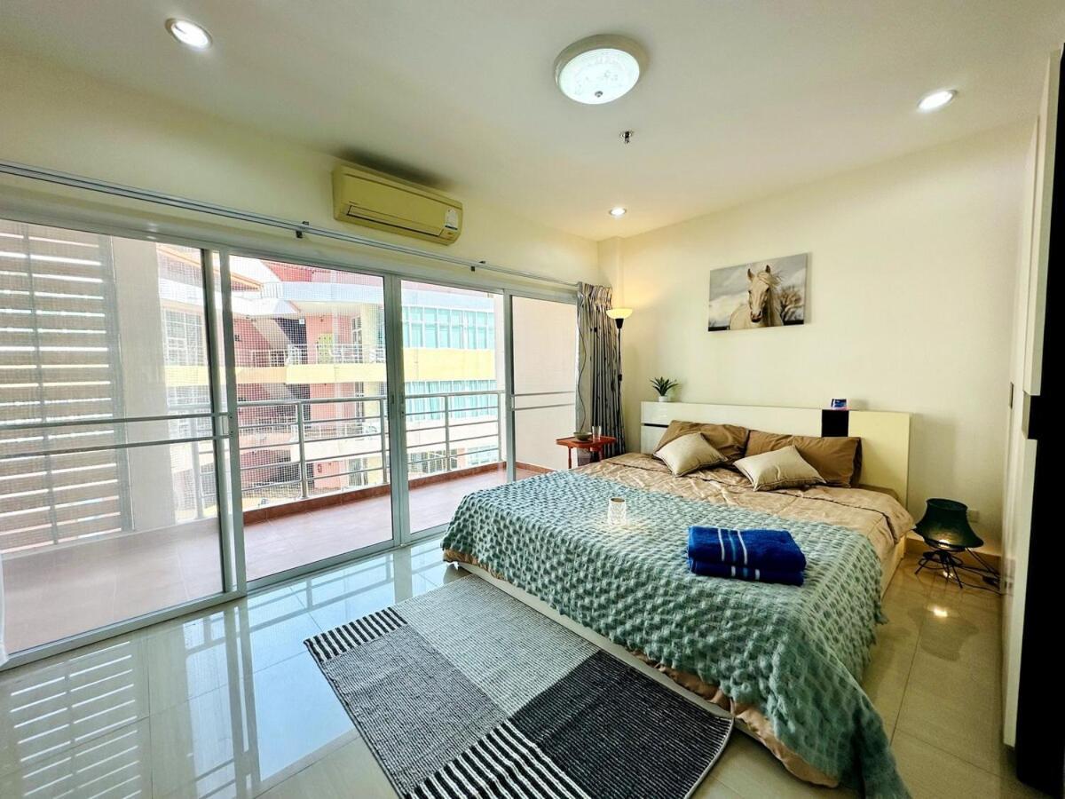 Wisdom Burg Bangsaen, Pool, Gym Aparthotel Ban Rong Khoei Εξωτερικό φωτογραφία