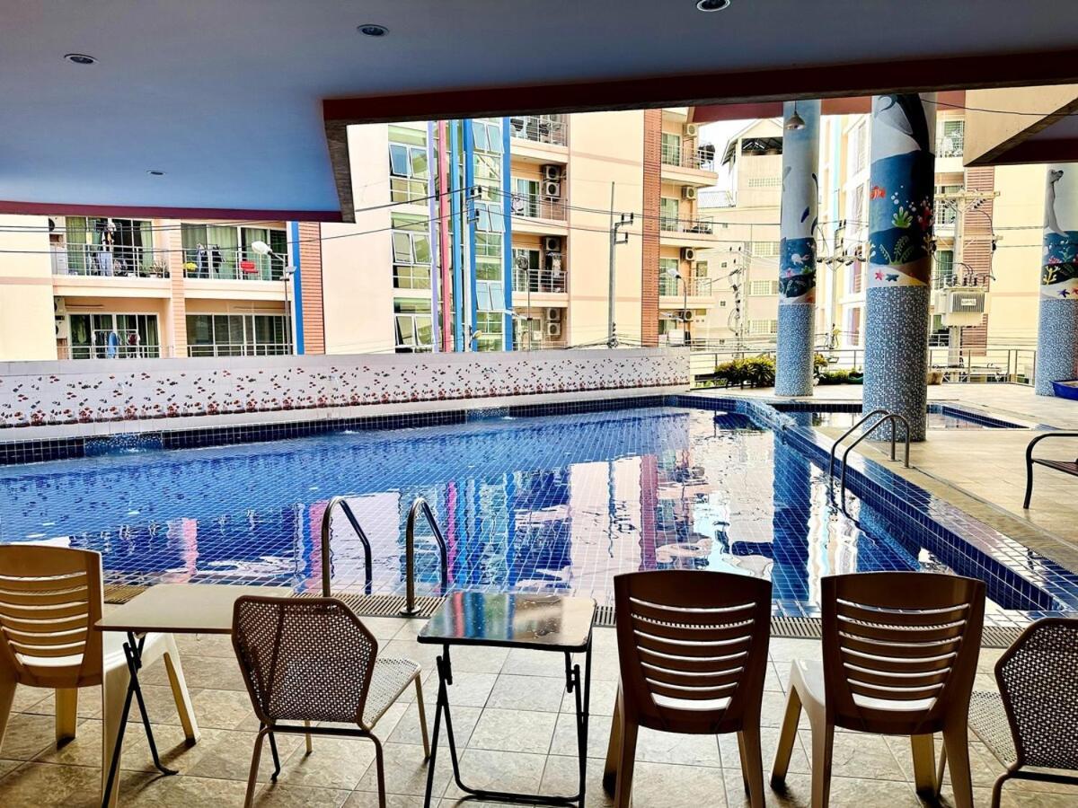 Wisdom Burg Bangsaen, Pool, Gym Aparthotel Ban Rong Khoei Εξωτερικό φωτογραφία
