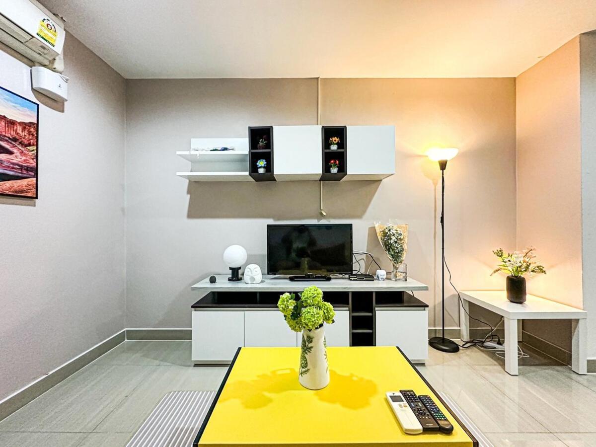Wisdom Burg Bangsaen, Pool, Gym Aparthotel Ban Rong Khoei Εξωτερικό φωτογραφία